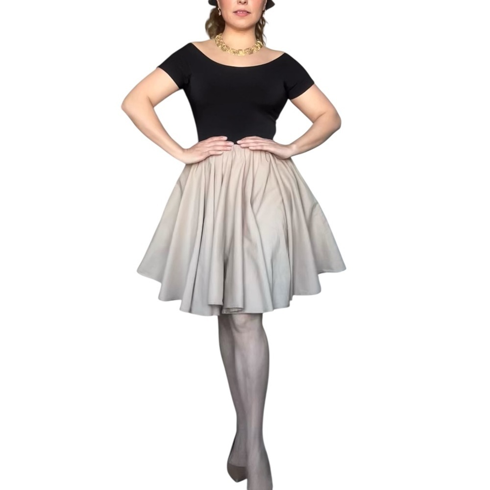 Sara Duke Stunning and Classy Bicolor Fit & Flare Dress with Pockets XS - S